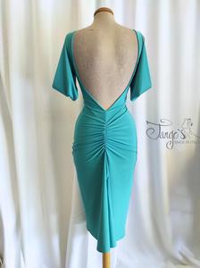 Abito Cosetta colore tiffany con manica drappeggiata