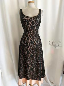 Dress Dafne in black lace and beige jersey