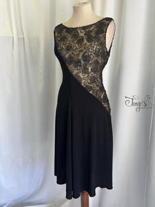 Abito Delmara con pregiato pizzo ricamato