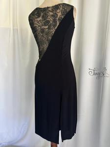 Abito Delmara con pregiato pizzo ricamato