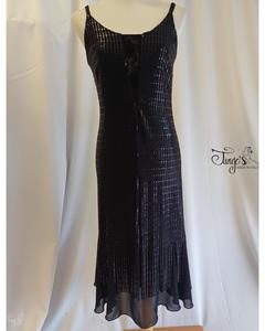 Abito Irene  in tessuto luccicante e pizzo