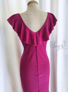 Abito Lucia magenta con volant