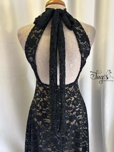 Dress Milena in gold jersey and black lace flared