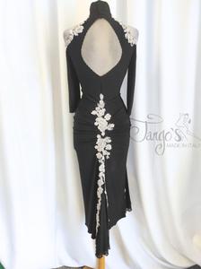 Dress Tiziana in black and white emboidery flower