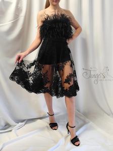 Set Augusta in black embroidery lace and ostrich feathers