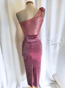 Set Simon in pink velvet and sequins