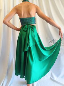 Orfea skirt in emerald green and sequin top