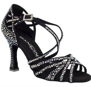 Dancing shoes in black satin with crossed ribbon tie, 5 bands, heel 8 cm
