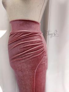 Skirt Carmen in pink velvet