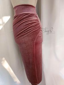 Skirt Carmen in pink velvet