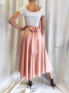 Wrap skirt Orfea in rose blush satin