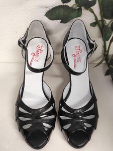 Scarpa Laura pelle e vernice nera - Tacco 8,5cm