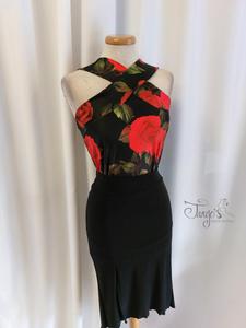 Top Eva in black and red roses fabric